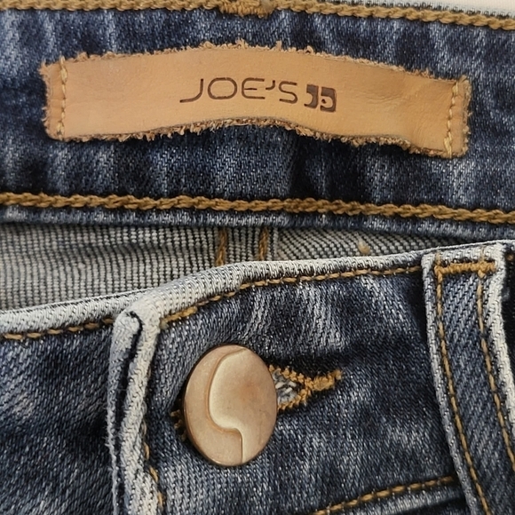 Joe's Jeans The Milla High Rise Straight Ankle Distressed - Picture 4 of 11